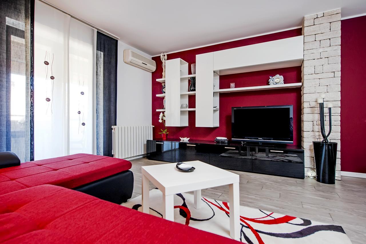 רוביני Cerin Apartment מראה חיצוני תמונה