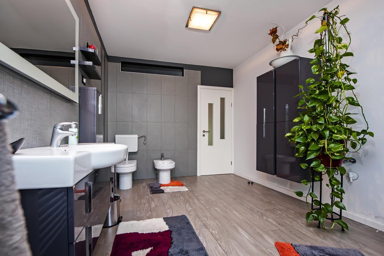 רוביני Cerin Apartment מראה חיצוני תמונה