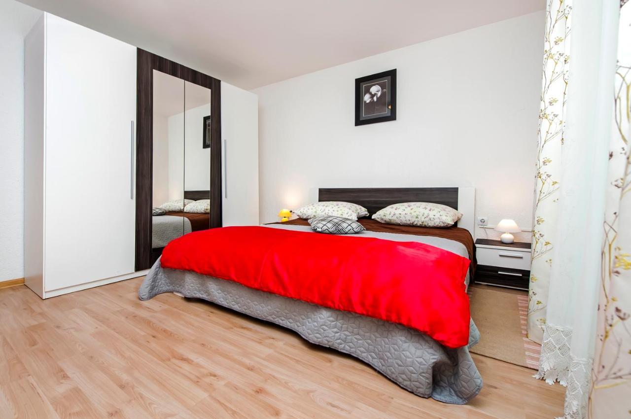 רוביני Cerin Apartment מראה חיצוני תמונה