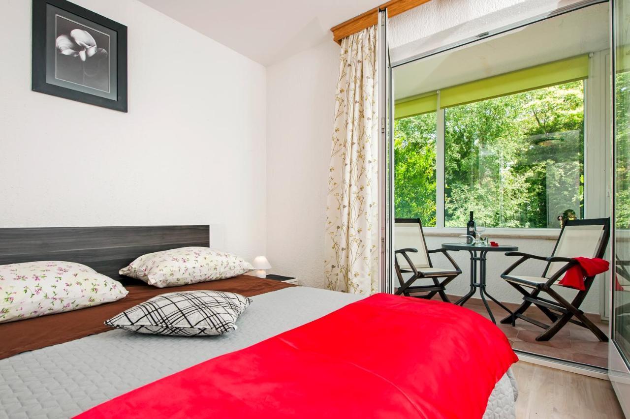רוביני Cerin Apartment מראה חיצוני תמונה