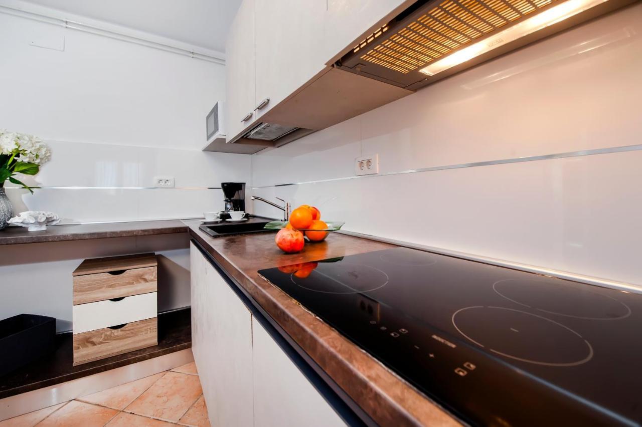 רוביני Cerin Apartment מראה חיצוני תמונה